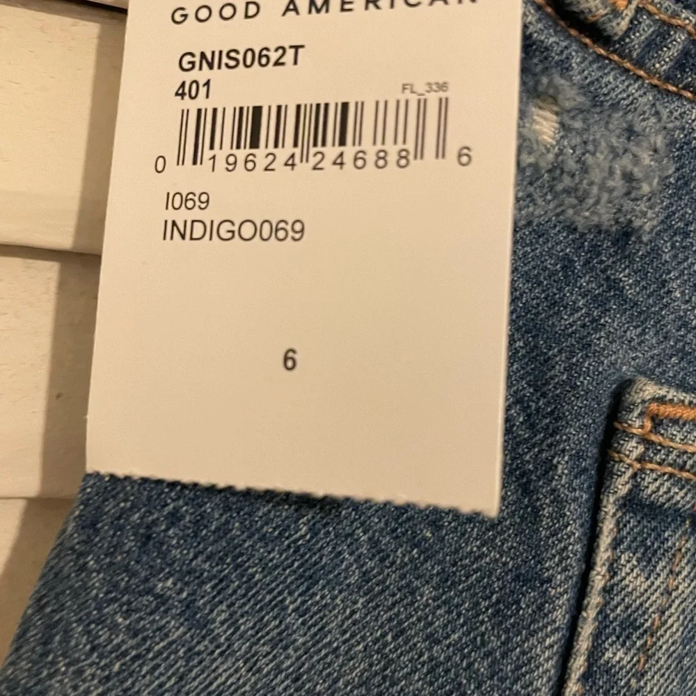 Good American denim shorts